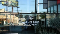 Warner Bros Discovery lehnt auch verbessertes Übernahmeangebot von Paramount ab
