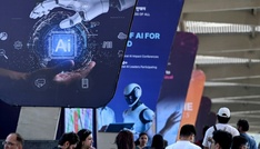 KI-Gipfelteilnehmer für