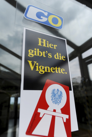 Bild vergr&ouml;&szlig;ern: Österreich-Vignette  - Jahres-Pickerl lohnt bald nicht mehr 