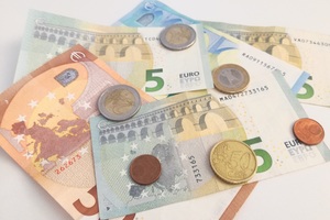 Kfz-Versicherung  - Beispiellose Preissteigerung erwartet 