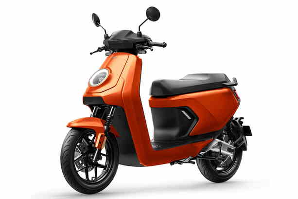 Bild vergr&ouml;&szlig;ern: Tipp: Elektro-Roller-Sharing - Auf Sicherheit achten 