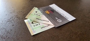 Verbraucherschützer zu Deutschlandticket  - Immer noch zahlreiche Beschwerden 