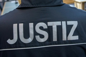 Haftstrafen wegen tdlicher Schsse auf 18-Jhrigen in Baden-Wrttemberg