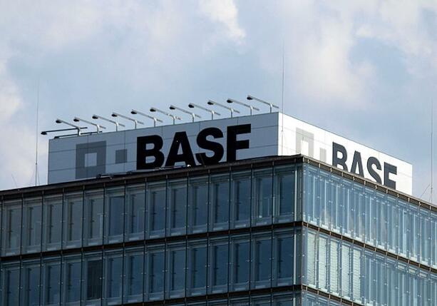 Bild vergrößern: BASF-Betriebsrat fordert Signale für Ludwigshafener Werk