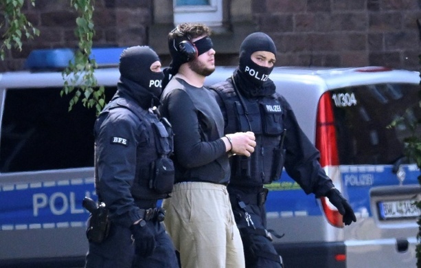 Bild vergrößern: Bundesanwaltschaft klagt sieben Islamisten wegen Anschlagsplanungen an