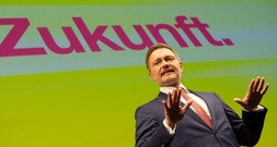 FDP-Parteitag beginnt in Berlin - Leitantrag fordert Wirtschaftswende