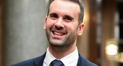 Scholz empfängt Regierungschef Montenegros im Kanzleramt