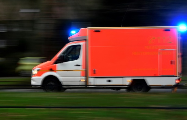 Bild vergrößern: Schwerer Unfall mit Maiwagen bei Freiburg: Polizei veröffentlicht Einzelheiten