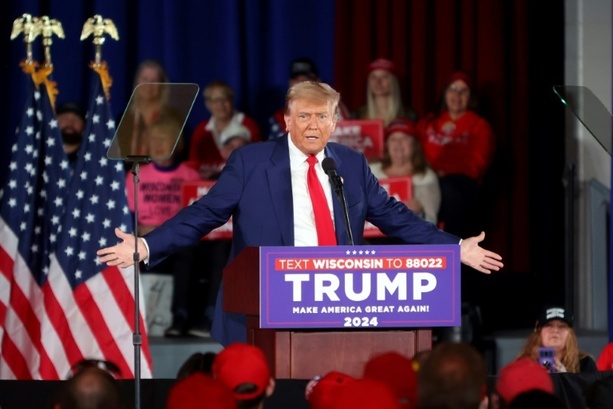 Bild vergrößern: Trump schließt im Fall einer Niederlage bei US-Präsidentschaftswahl Gewalt nicht aus