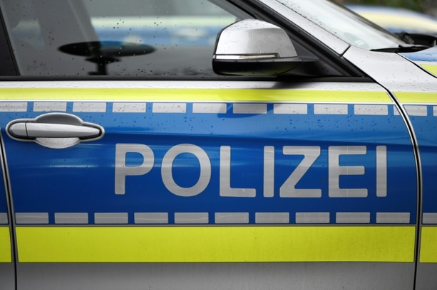 Bild vergrößern: Durchsuchungen bei fünf Jugendlichen in Solingen wegen Sexualdelikts an 16-Jähriger