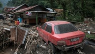 Mehr als 30 Tote bei Überschwemmungen auf indonesischer Insel Sumatra