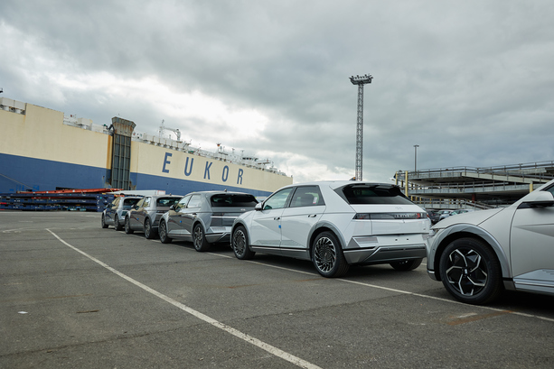 Bild vergr&ouml;&szlig;ern: Die Zukunft der Verkehrswende - E-Auto-Skepsis kann teuer werden