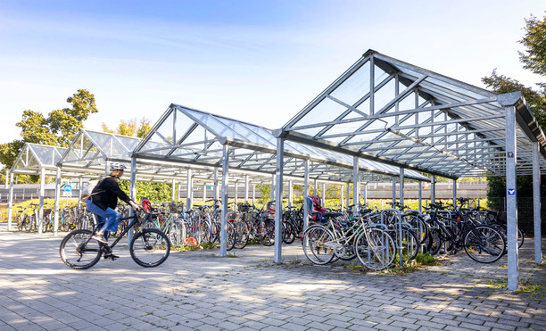 Bild vergr&ouml;&szlig;ern: Bike+Ride-Plätze im Test  - Wo das Fahrrad sicher und trocken wartet 