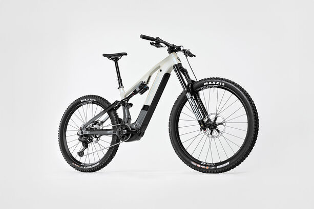 Bild vergr&ouml;&szlig;ern: Centurion No Pogo R - Mit Reserven 