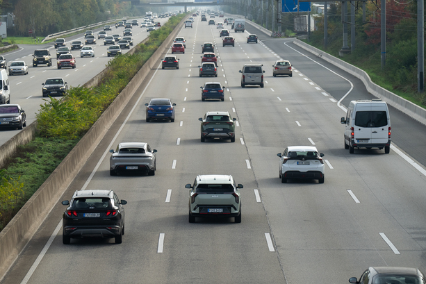 Bild vergrößern: ADAC-Stauprognose   - Schon vor Ostern wird es voll  