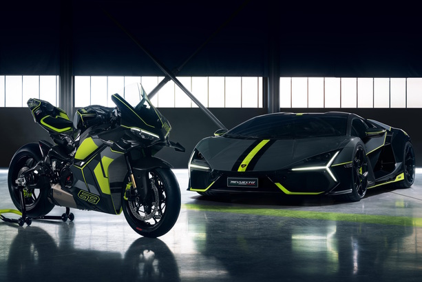 Bild vergrößern: Ducati Panigale V4 Lamborghini - Zwei Ikonen, ein Biest