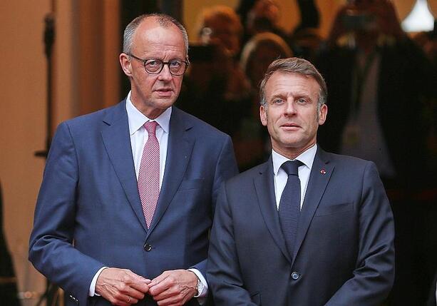 Bild vergr&ouml;&szlig;ern: Merz und Macron weisen US-Einmischung bei Digitalgesetzen zurück