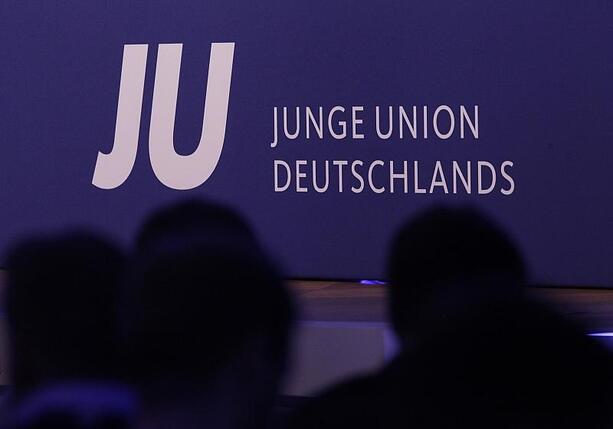 Bild vergr&ouml;&szlig;ern: Junge Union will Sozialreformen auch gegen SPD durchsetzen