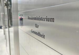 Gutachten attestiert Ministerium schwere Fehler bei Maskenbeschaffung