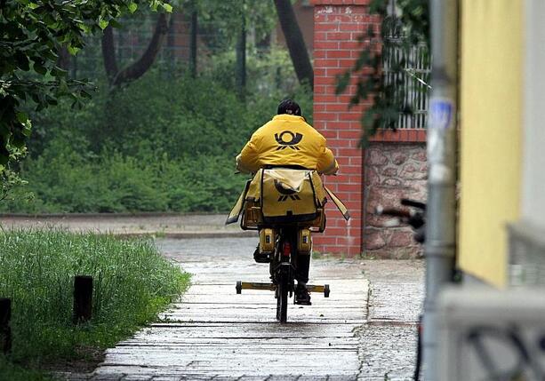 Bild vergr&ouml;&szlig;ern: Post-Vorständin drängt auf höheres Briefporto