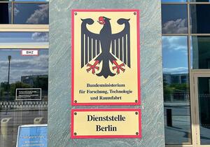 Bovenschulte kritisiert Raumfahrt-Budget als unzureichend