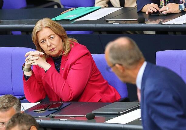 Bild vergr&ouml;&szlig;ern: Kabinett beschließt am Mittwoch höhere Beiträge für Gutverdiener