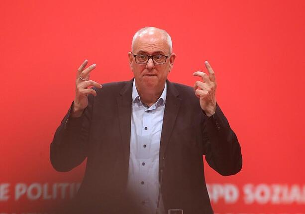 Bild vergr&ouml;&szlig;ern: Bovenschulte fordert Neuordnung der Bund-Länder-Finanzen -