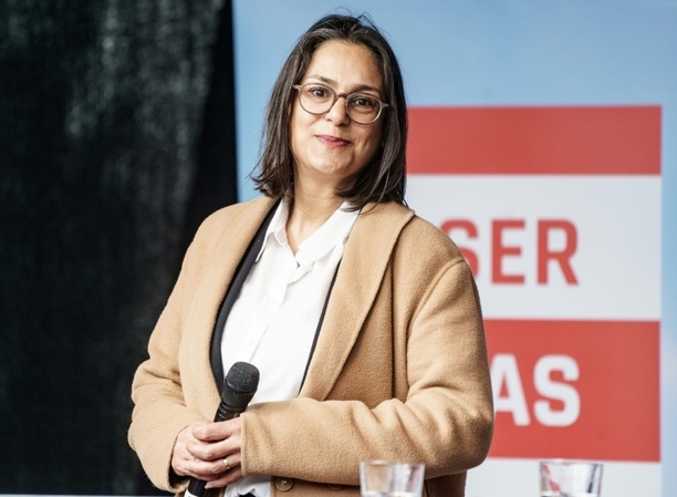 Bild vergrößern: Nach Niederlage bei Urwahl: Schleswig-Holsteins SPD-Chefin Midyatli gibt Amt ab