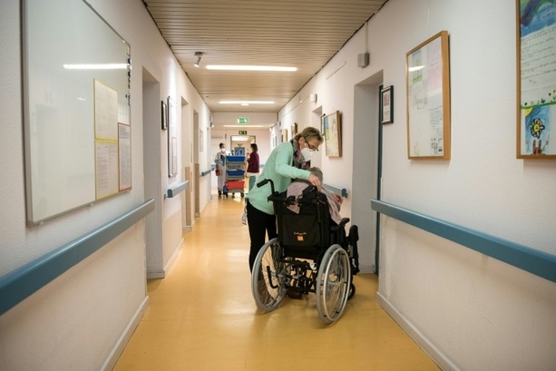 Bild vergrößern: Bund gewährt Pflegeversicherung kurzfristig Zusatzdarlehen von 1,7 Milliarden