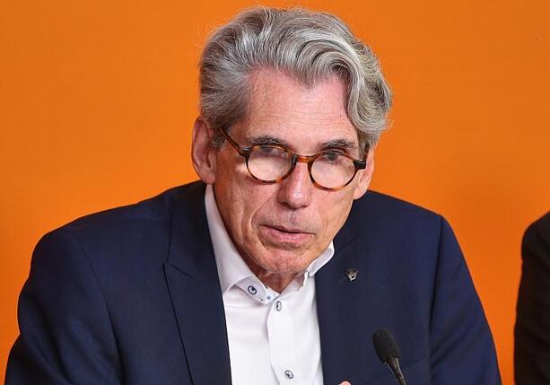 Bild vergrößern: DAK-Chef Storm kritisiert aufgestocktes Darlehen für die Pflege