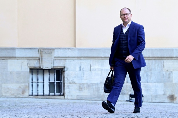 Bild vergrößern: Umweltminister Schneider: Berlin steht zur internationalen Klimafinanzierung