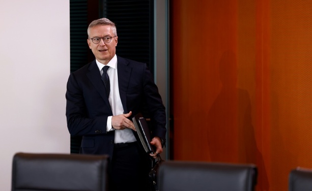 Bild vergrößern: Digitalminister Wildberger fordert mehr digitale Unabhängigkeit in Europa