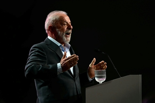 Bild vergrößern: Brasiliens Präsident Lula reist für Klimaverhandlungen zurück nach Belém