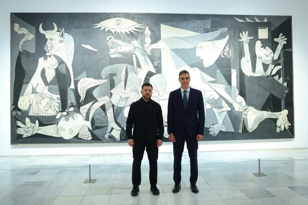 Bild vergrößern: Spanien sagt Ukraine Militärhilfen im Wert von 615 Millionen Dollar zu