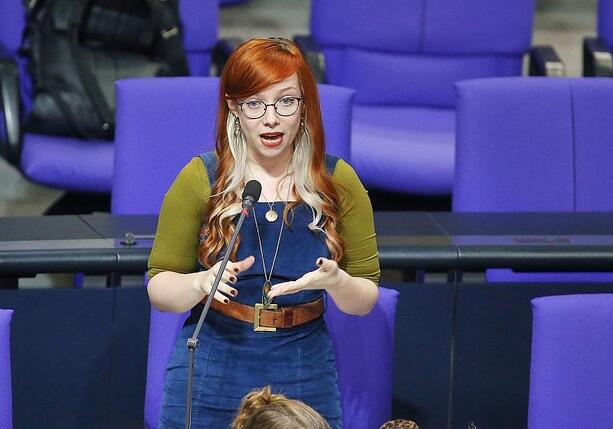 Bild vergrößern: Gewalt gegen Frauen: Linke fordert mehr Schutz für Betroffene