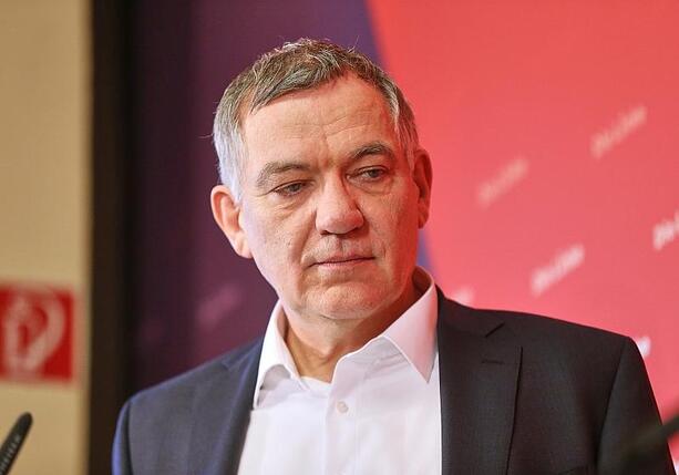 Bild vergrößern: Linke fordert Dispozins-Deckel