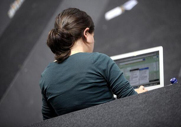 Bild vergr&ouml;&szlig;ern: Umfrage: Breite Mehrheit für Nachbesserung der DSGVO