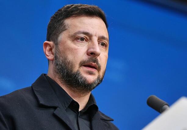 Bild vergrößern: Europäer und Selenskyj demonstrieren Geschlossenheit