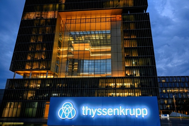 Bild vergrößern: Thyssenkrupp stellt sich im Zuge der Neuausrichtung auf weiteres Verlustjahr ein