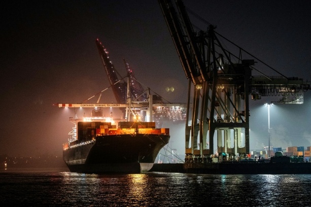 Bild vergrößern: Exporte in die USA und nach China im Oktober gesunken - Insgesamt Mini-Wachstum