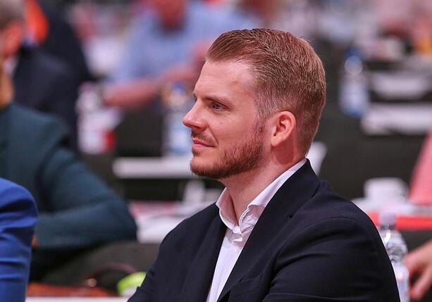 Bild vergrößern: Industriestrompreis: SPD drängt Reiche zu mehr Einsatz