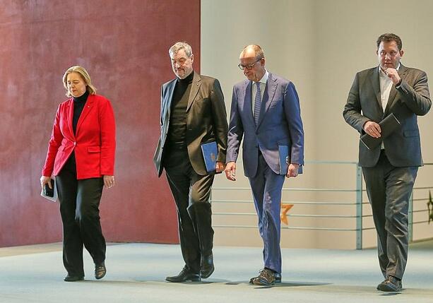 Bild vergrößern: Bundesregierung will neues Heizungsgesetz im Februar beschließen