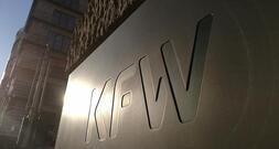 KfW: Großunternehmen kürzen beim Klima - Mittelstand investiert