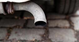 Top-Ökonomen üben scharfe Kritik an Abkehr vom Verbrenner-Aus