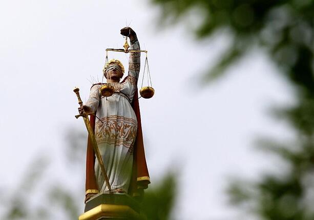 Bild vergrößern: Weniger rechtskräftige Verurteilungen in Deutschland