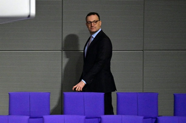 Bild vergr&ouml;&szlig;ern: Spahn warnt Bas: Keine Aufweichung der vereinbarten Sanktionen bei Bürgergeld