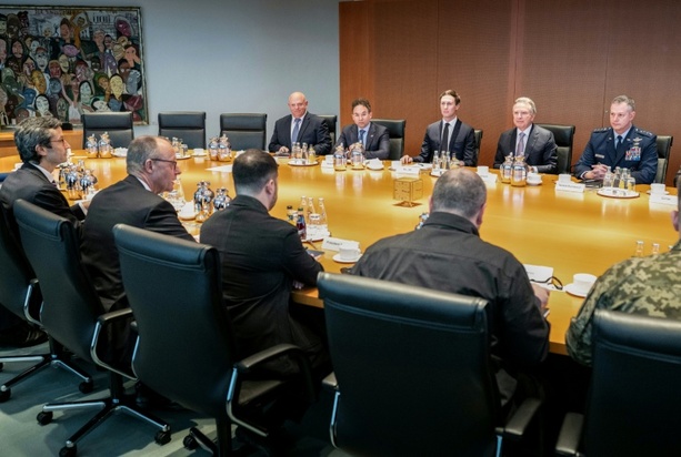 Bild vergr&ouml;&szlig;ern: Ukraine-Unterhändler sieht echte Fortschritte bei Gesprächen mit US-Delegation in Berlin