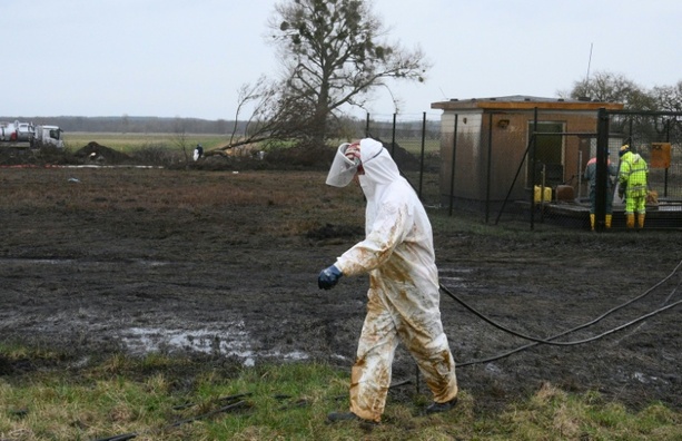 Bild vergr&ouml;&szlig;ern: Erdölpipeline nach Havarie wieder in Betrieb gegangen