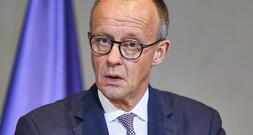 Merz begrüßt Abkehr von Verbrenner-Ausstieg