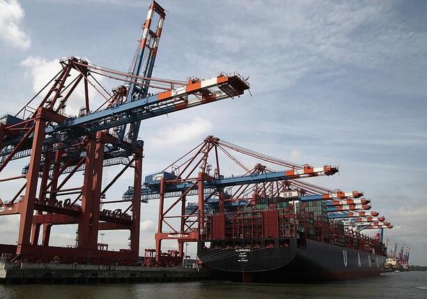 Bild vergr&ouml;&szlig;ern: Stimmung in deutscher Exportwirtschaft nur leicht gestiegen